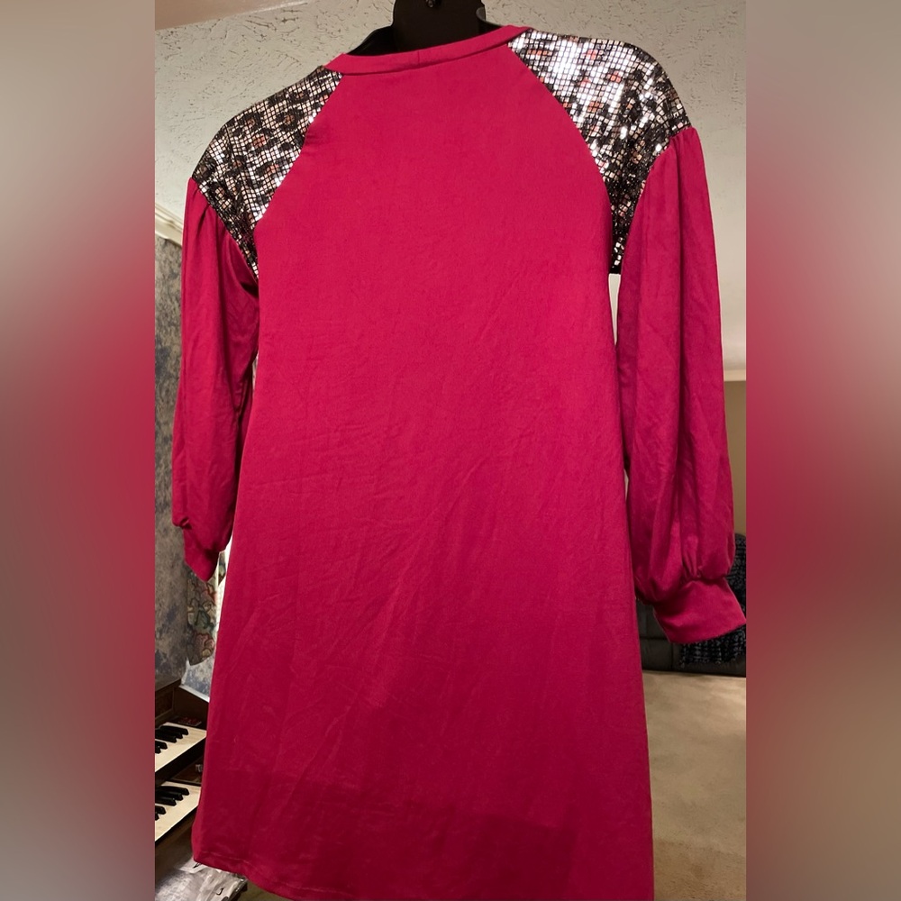 Emerald Brand Long Tunic with Leopard Print Accents - Boutique Size Small - Picture 4 of 7
